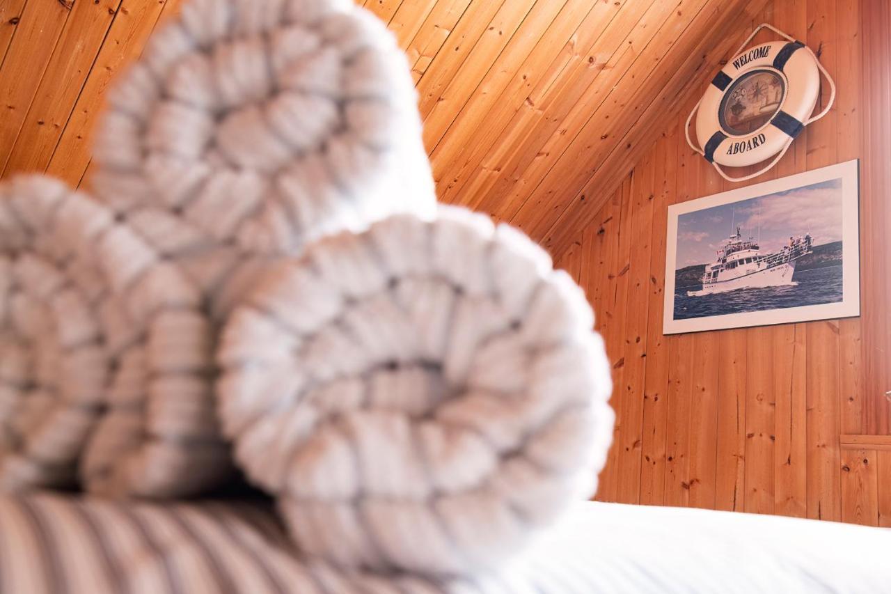 Bed and Breakfast Bed & Cafe Petit Papillon Grandes-Bergeronnes Exterior foto
